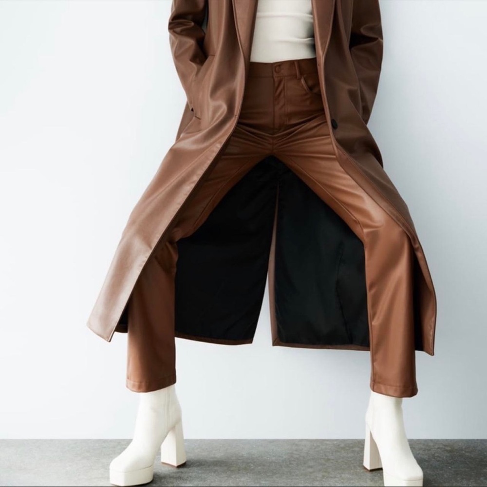 Zara Women's faux leather Trousers XL